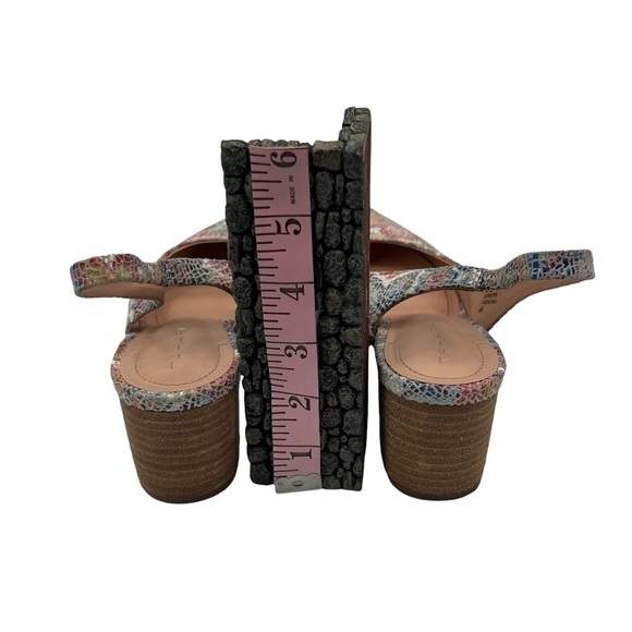 Tahari Revel Mosaic Slingback Leather Pointed Toe Block Heels Size 6 Women’s - Picture 8 of 9